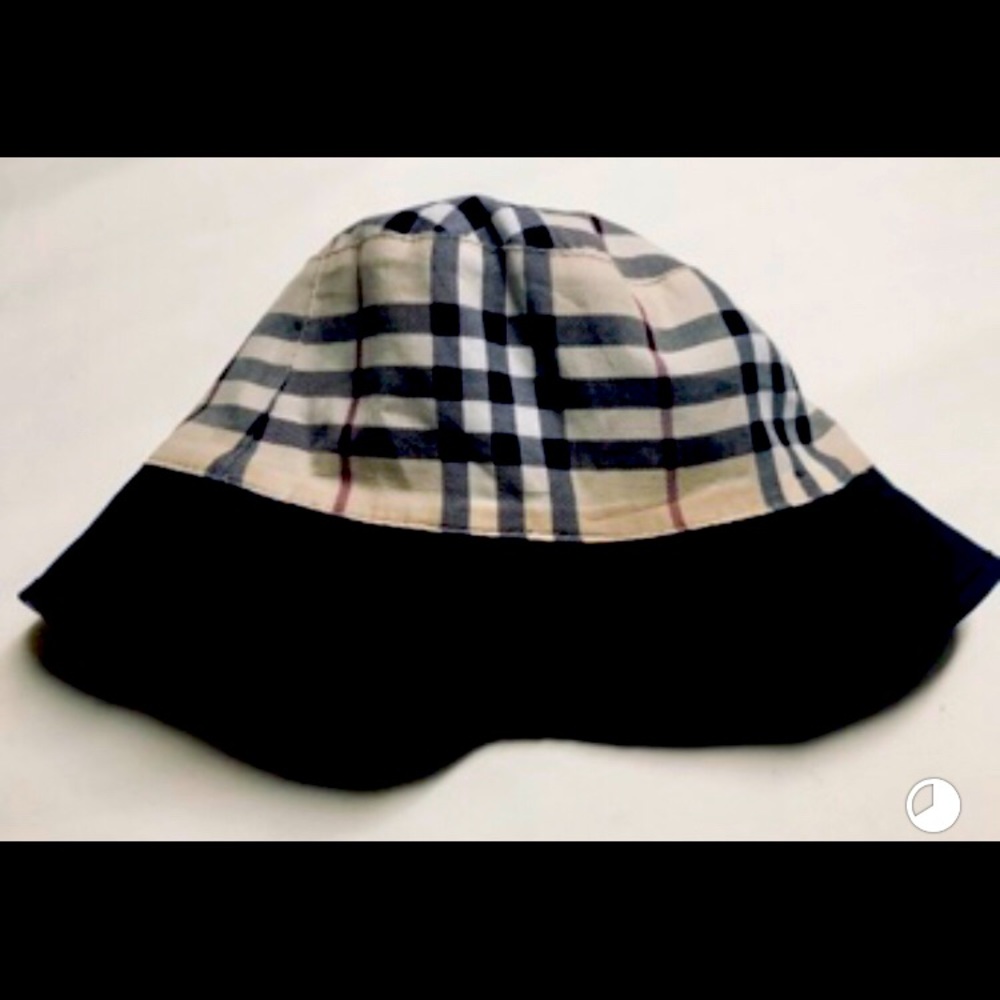 Bucket Hat small